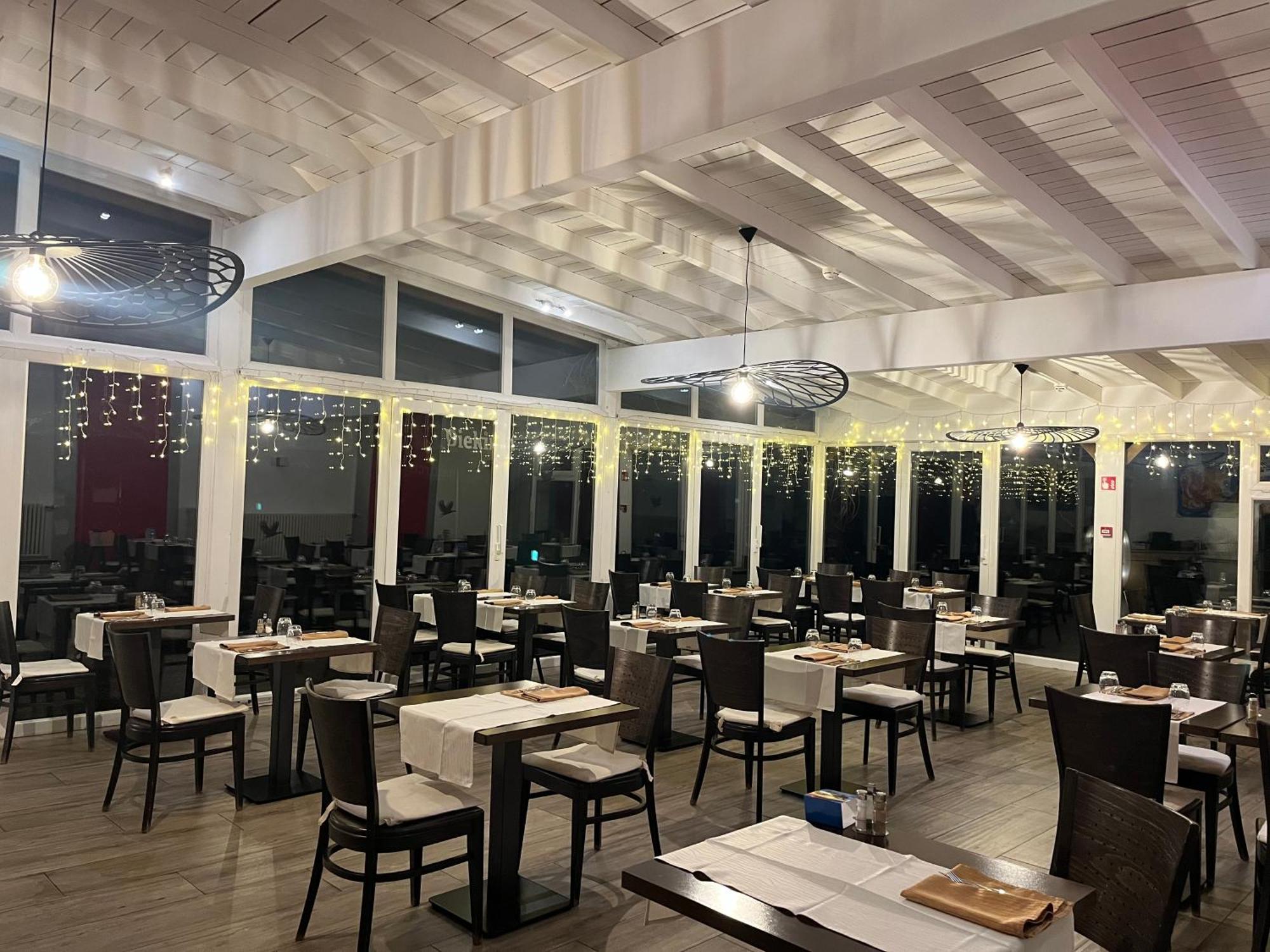 Hotel Restaurant Le Paris Mondorf-les-Bains Esterno foto